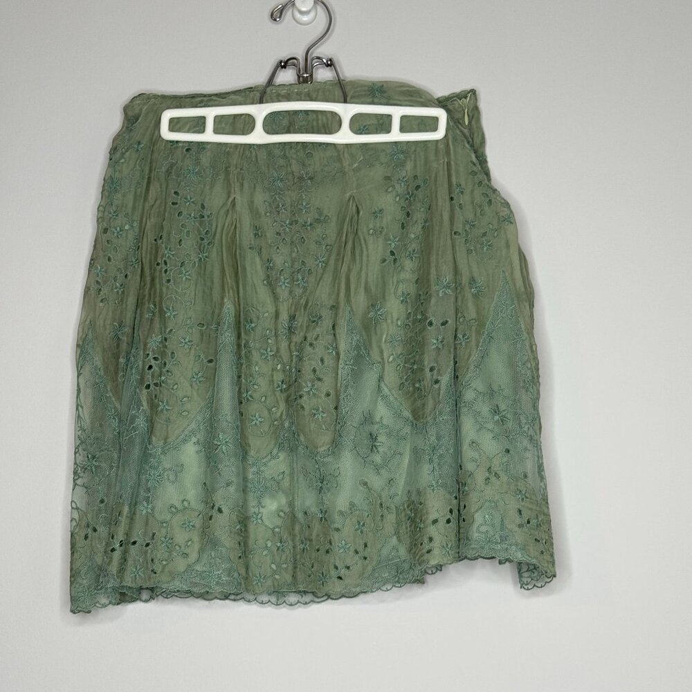 Green Eyelet Elie Tahari size 4 Skirt
